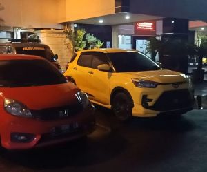 Polisi Sita Dua Mobil Mewah Milik Mahasiswi Bos Investasi Bodong di Lamongan